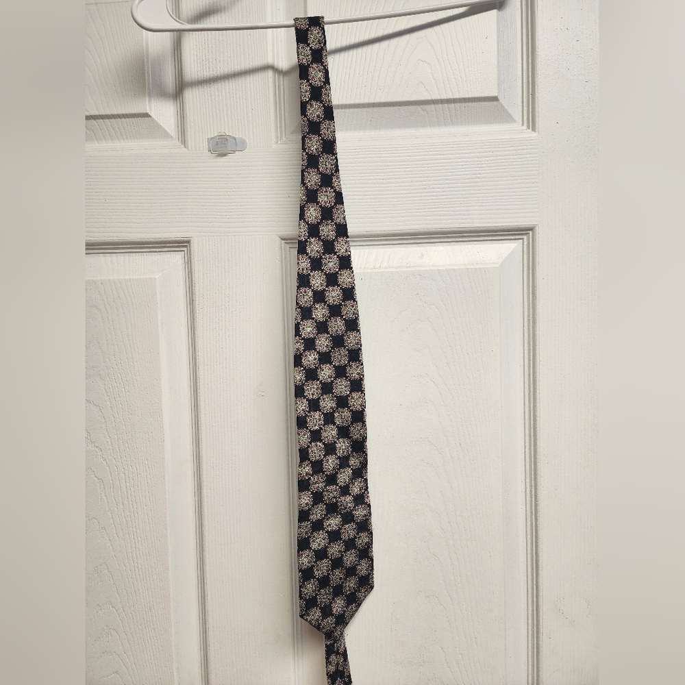 Vintage Efenzo Felini 100% handmade silk tie